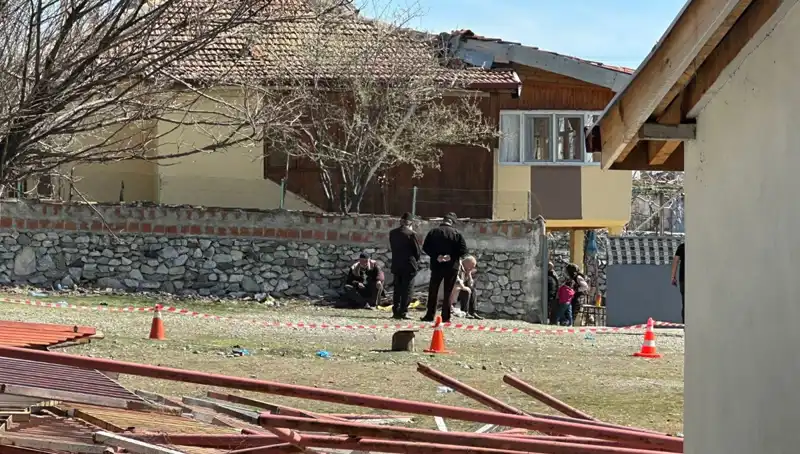 Çorum'da Altınlarını Çalan Gaspçılar, Yaşlı Kadını Bıçaklayıp Yangın Çıkardı