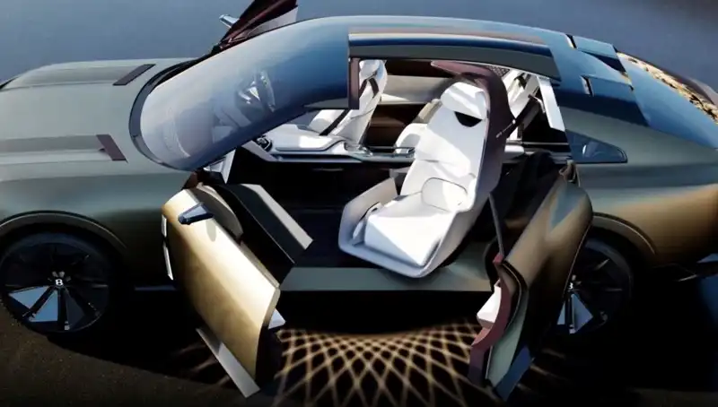 Lüksün Sınırlarını Zorlayan Bentley EXP 15 Concept Tanıtıldı!