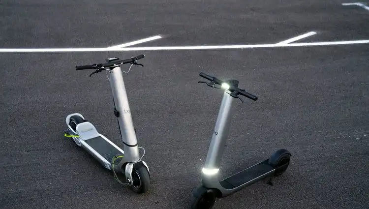 Yeni Elektrikli Scooter, Hızıyla Trafiğe Çıkmayı Yasaklatıyor!