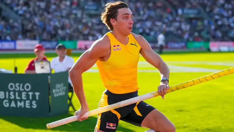Dünya Rekoru Kıran Sporcu, 12. Kez Tarihe Geçti!
