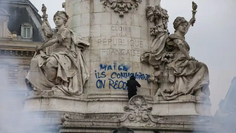 Paris Belediyesi, Grafiti Sanatçılarıyla Savaş Açıyor: Şehirde Neler Oluyor?
