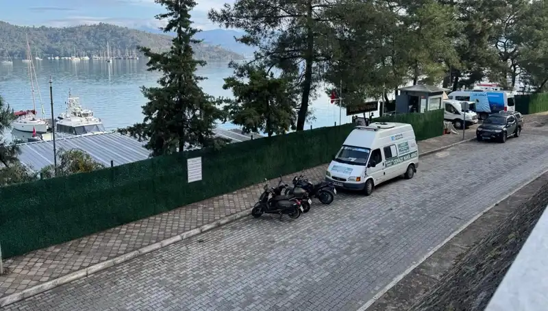 Fethiye'de Düzensiz Göçmen Taşıyan Bot Kaza Yaptı: Olayın Detayları