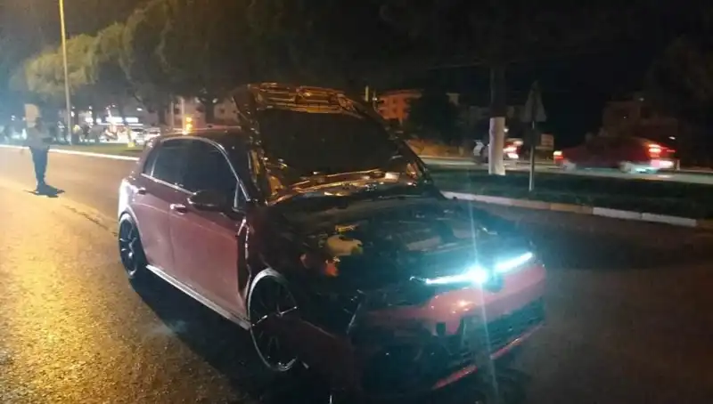 Balıkesir'de Feci Kaza: Otomobil ve Motosiklet Çarpıştı, 1 Ölü 1 Yaralı